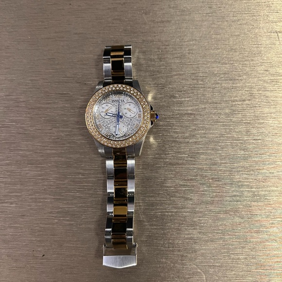 Invicta Watch - Picture 2 of 2